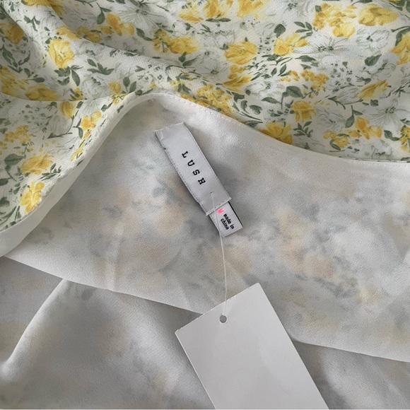 Lush Yellow Floral Print One Shoulder Sleeve Top Size Medium - Picture 4 of 8
